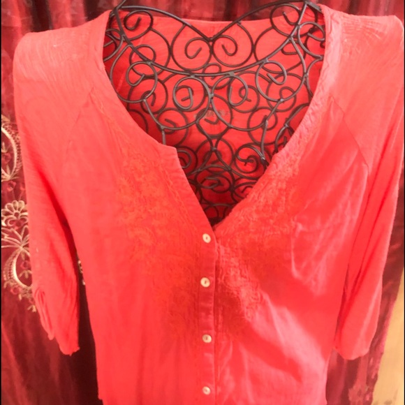 Code Blue. Coral colored Top - Picture 2 of 5